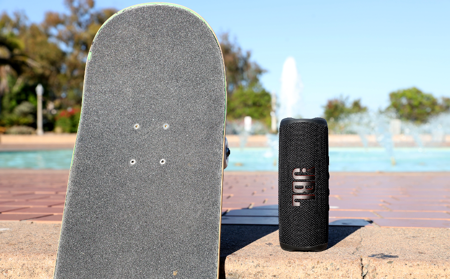 JBL Flip 6 12 Stunden Wiedergabezeit - Image