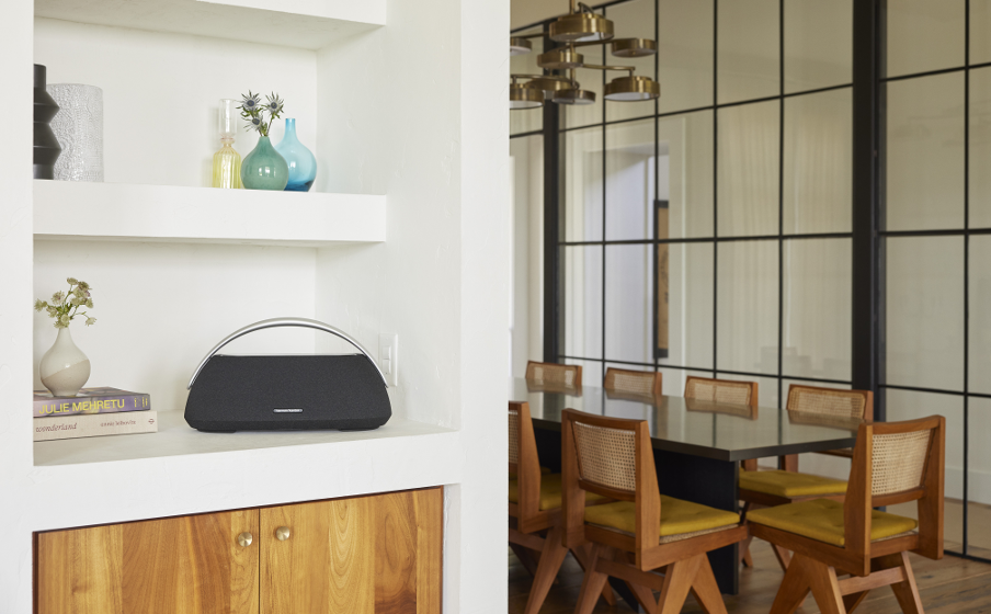 Harman Kardon Go + Play 3 Charakteristisches Design, elegant gestaltet aus hochwertigen Materialien - Image