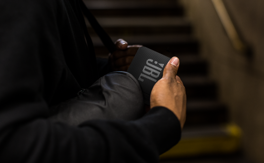 JBL Go Essential Kabelloses Streaming via Bluetooth - Image