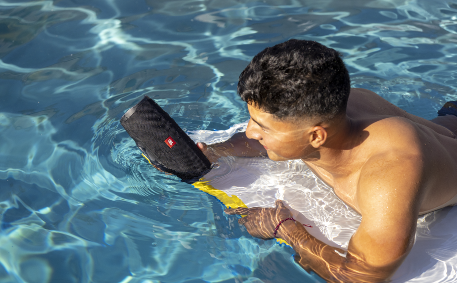 JBL Charge 4 Kabelloses Streaming via Bluetooth - Image